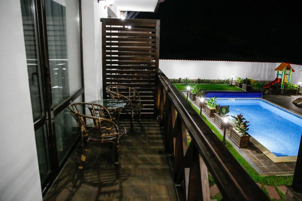 Einstein House & Spa Марчево Екстериор снимка