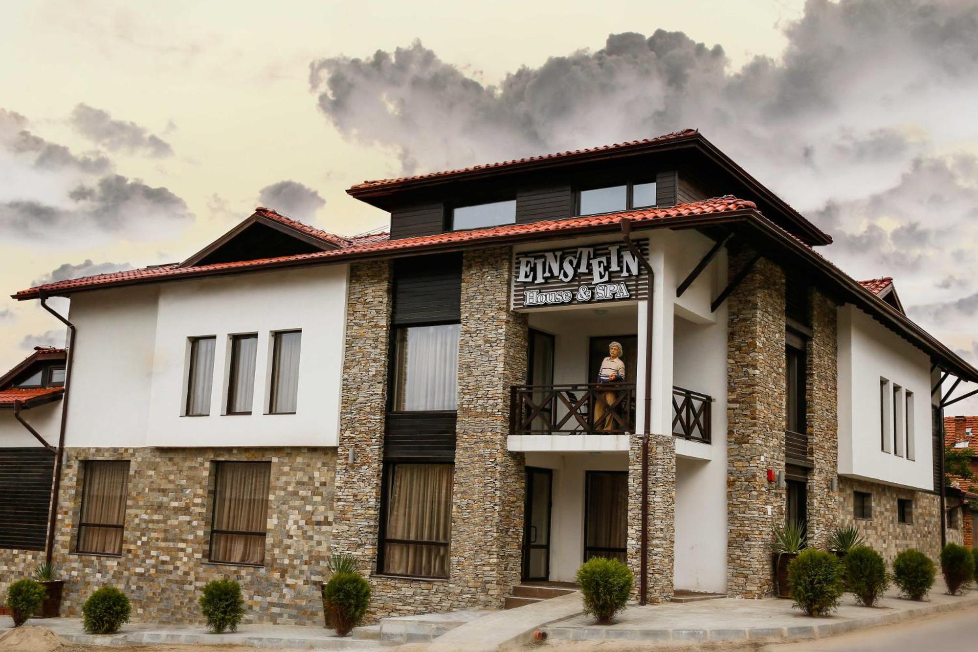 Einstein House & Spa Марчево Екстериор снимка
